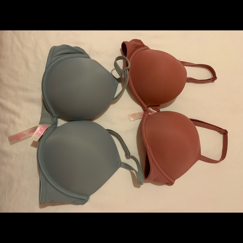 2 victoria’s secret bras